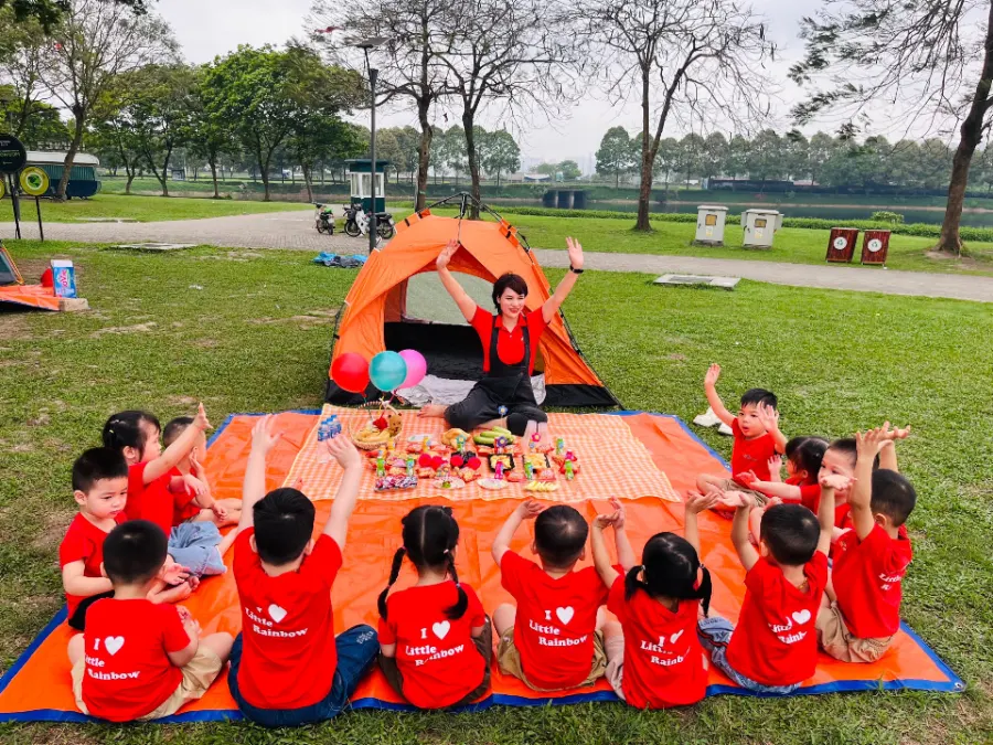 Mầm Non Cầu Vồng Nhỏ (Little Rainbow)