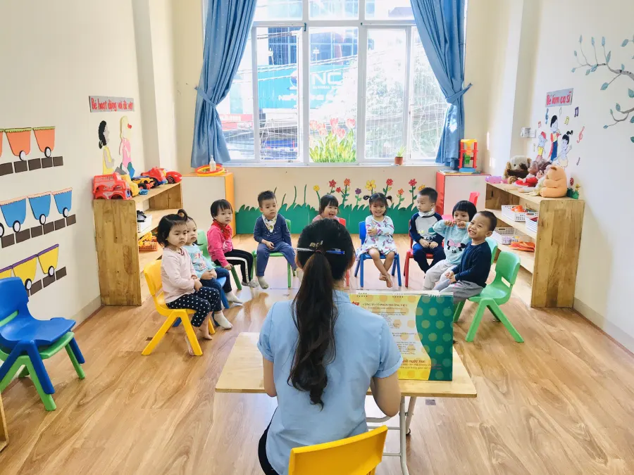 Trường Mầm Non Bé Ong (Little Bees Preschool)