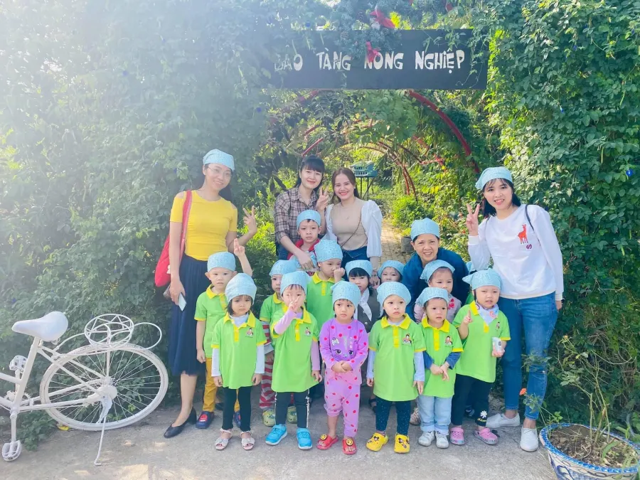 Trường Mầm Non Bé Ong (Little Bees Preschool)