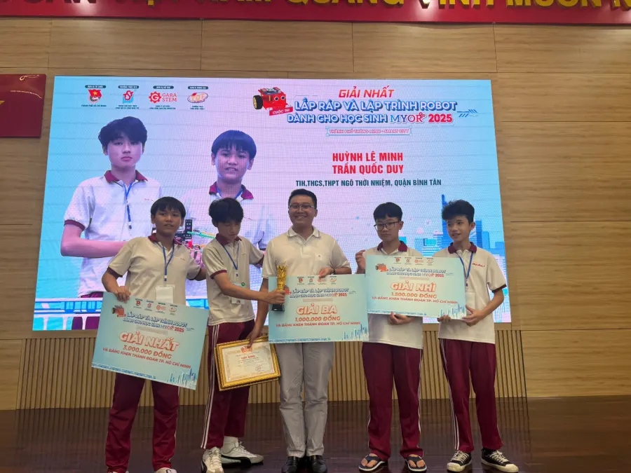 Trường TH, THCS, THPT Ngô Thời Nhiệm