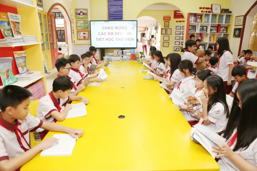 Trường TH, THCS, THPT Ngô Thời Nhiệm
