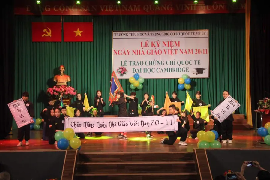 Trường Tiểu Học và Trung Học Cơ Sở Quốc Tế Mỹ Úc (AMIS)