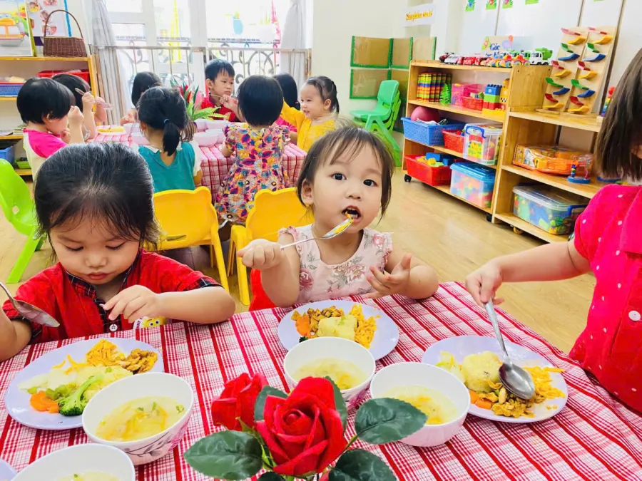 Mầm Non Mặt Trời Bé Yêu (Sunny Kids Kindergarten)