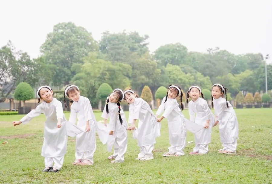 Trường Mầm Non Hoa Phong Lan