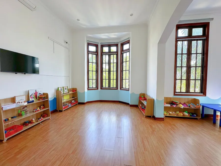 Trường mầm non Cá Heo Xanh (Blue Dolphin Kindergarten) - Thảo Điền