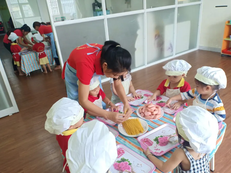 Trường mầm non Mặt Trời Nhỏ 2