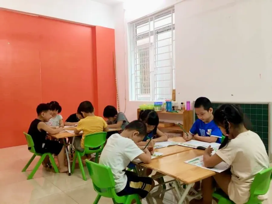 Trường Mầm non Xứ sở Thần Tiên (Wonderland)