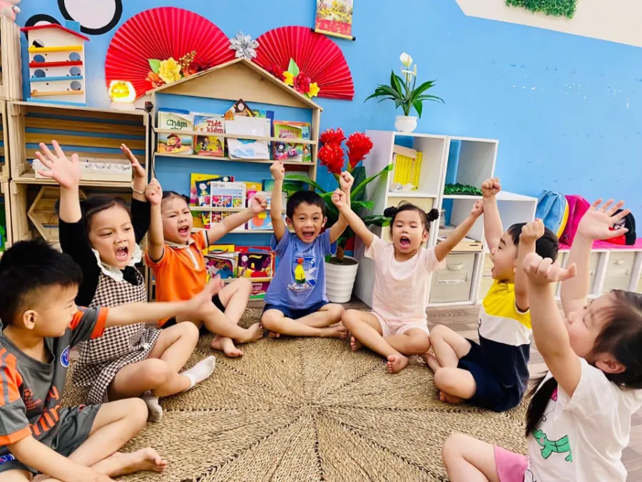 Trung Tâm Luyện Chữ Đẹp Cô Hằng An