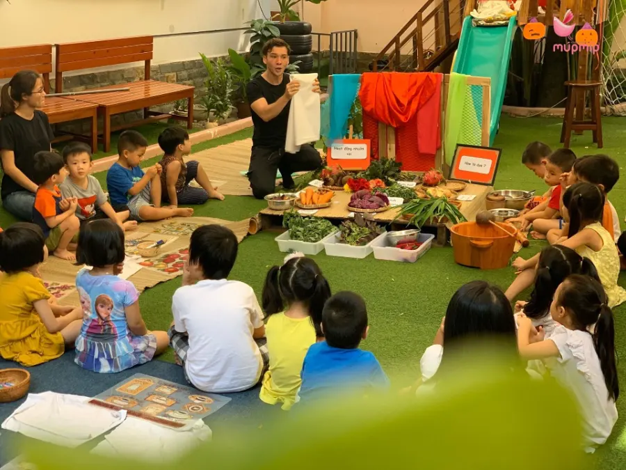 KALEI Preschool - Mầm Non Lăng Kính Trẻ Thơ