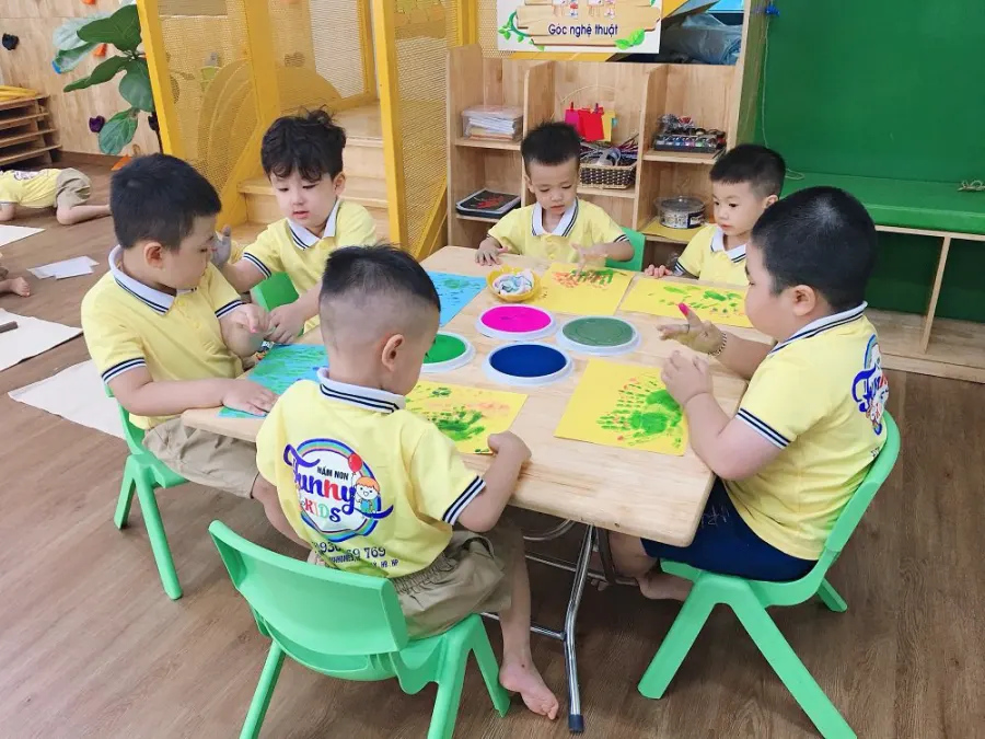 Trường Mầm Non Funny Kids