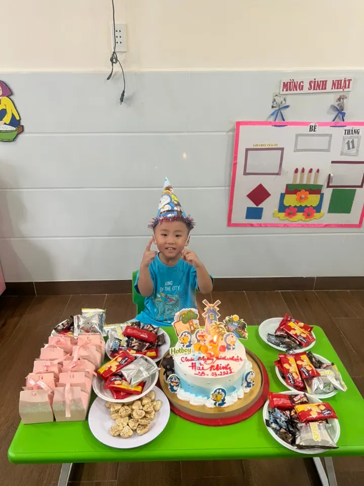 Trường Mẫu Giáo Chích Choè Bông