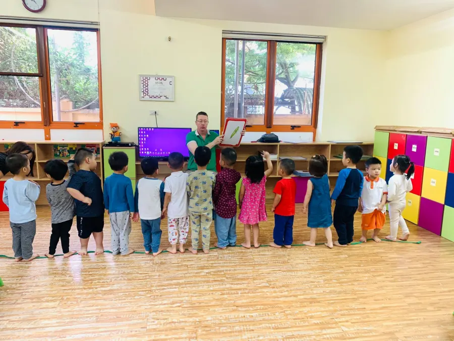 Trường mầm non  Vietkids