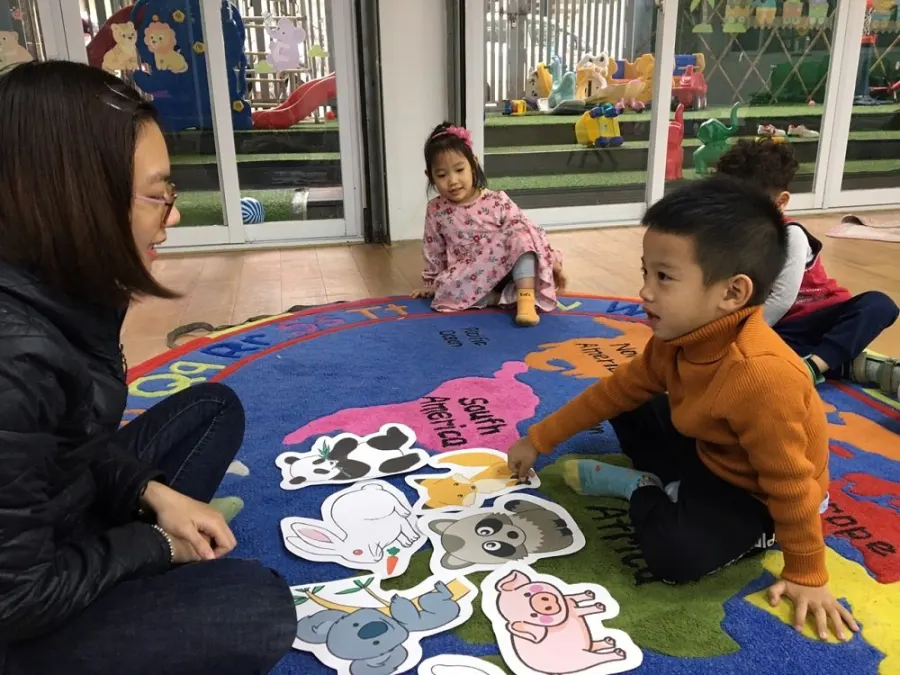 Học viện mầm non Khai Nguyên Montessori