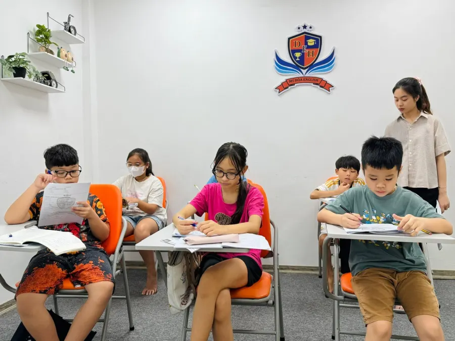 Trung Tâm Ngoại Ngữ Penta Language (Tiếng Anh-Pháp-Trung-Nhật-Hàn)