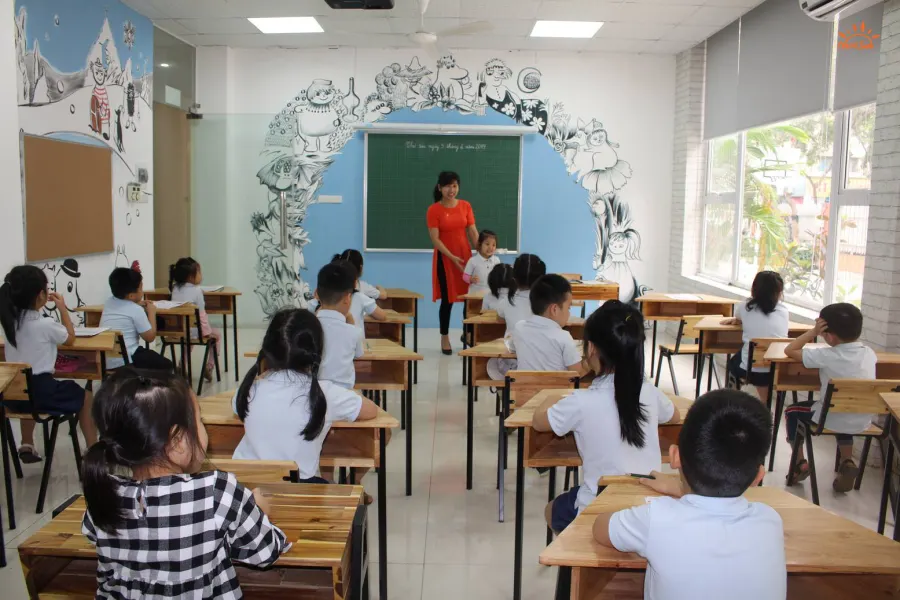 Trường Tiểu Học New Sun - KĐT Mễ Trì Hạ