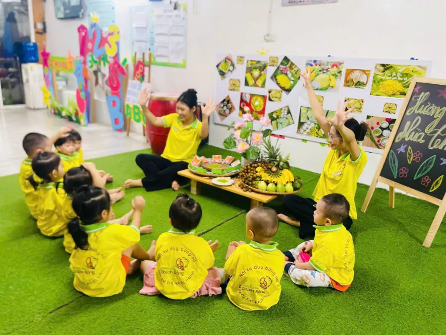 Mầm Non Hoàng Mai Chích Bông