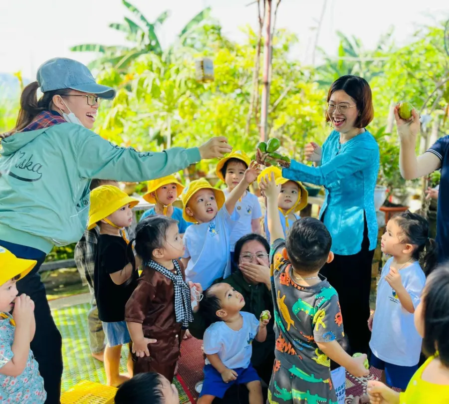 Trường Mầm Non Little Hands Montessori
