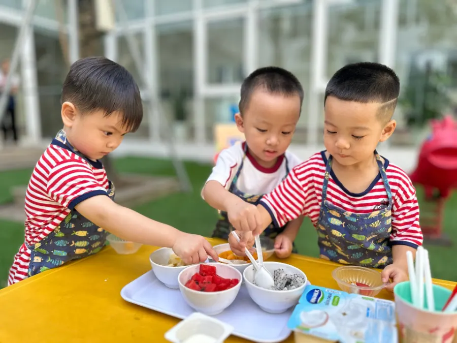 Hệ thống Trường Quốc tế Song ngữ Học viện Anh Quốc - UK Academy