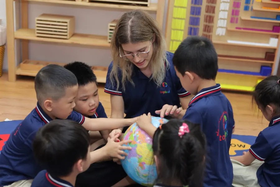 Trường mầm non Song ngữ Topkids - Lê Trọng Tấn, Thanh Xuân