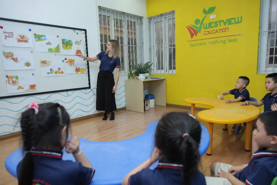 Trường mầm non Song ngữ Topkids - Lê Trọng Tấn, Thanh Xuân