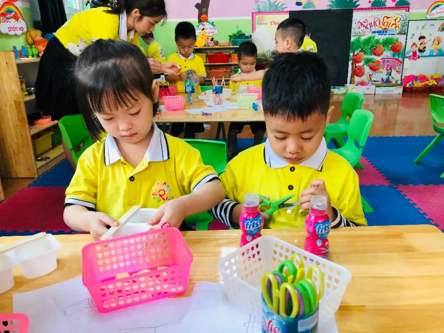 Trường mầm non Sắc Màu Tuổi Thơ (Kid's Color)