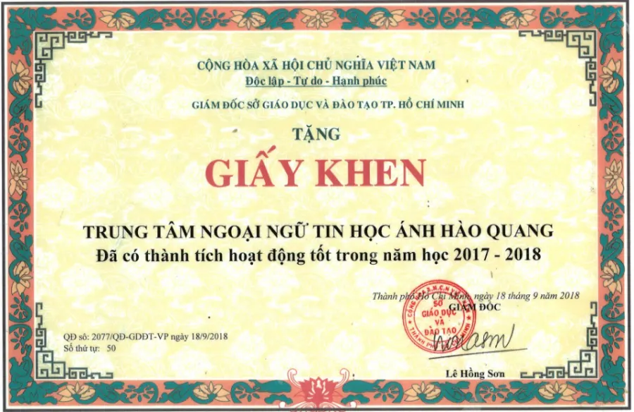 Trung tâm Ngoại Ngữ, Tin Học Ánh Hào Quang