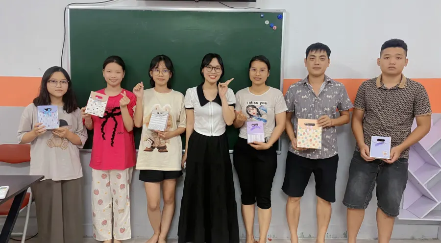 Trung Tâm Ngoại Ngữ IMES - Hoàng Lâu, Hồng Phong