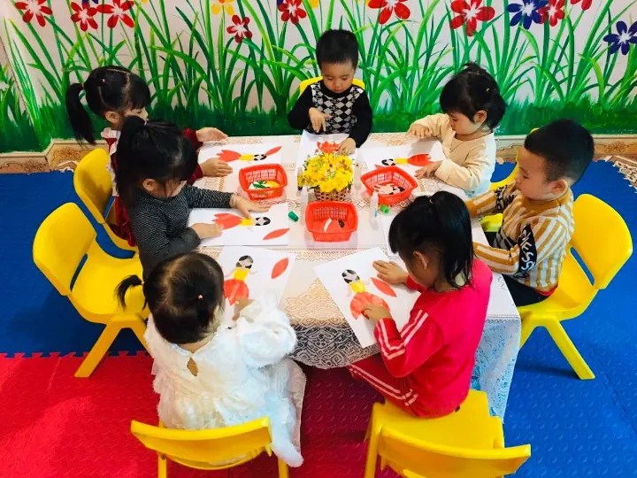 Mầm non Bé Hạnh Phúc - Happy Kids - Mai Động