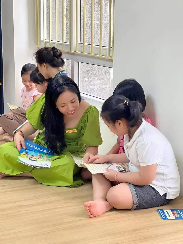Tiếng Anh Cô Thanh Nguyễn (Ms Thanh Nguyen OP English Master) - Hồng Hà, Hoàn Kiếm