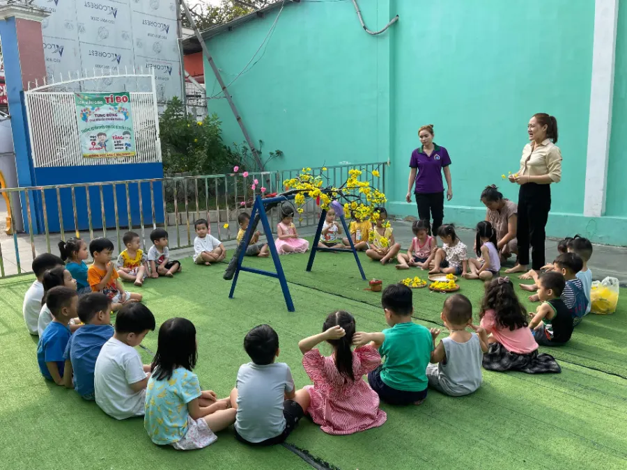 LỚP MẪU GIÁO TÍ BO