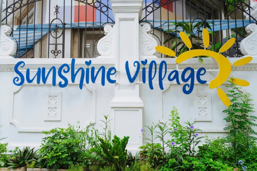 Mầm Non Làng Nắng - Sunshine Village School