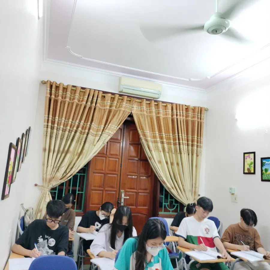 Trung Tâm Ngoại Ngữ và Kỹ Năng Sống Athena