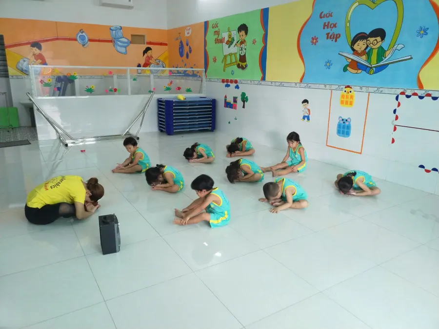 Trường mầm non Mặt Trời Hồng