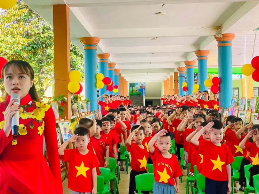 Trường Mầm Non Hoa Hồng