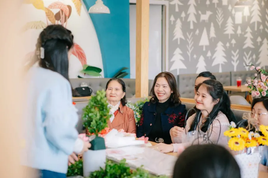 Trung Tâm Đào Tạo Ngôn Ngữ Và Kĩ Năng LTA-(Light Languages & Skills Training Academy)