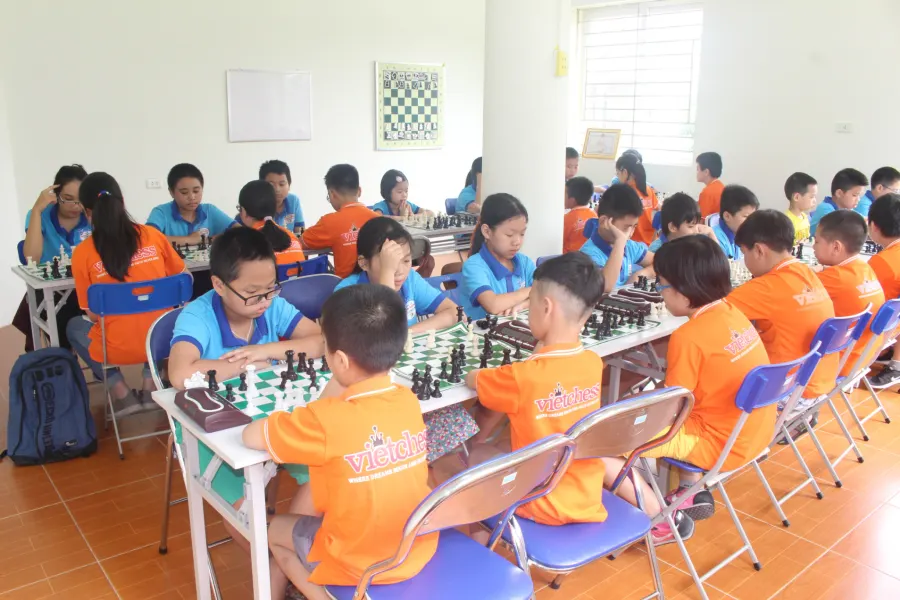 Câu lạc bộ Cờ Vua Kiện tướng tương lai (Future Grandmaster Chess Club)