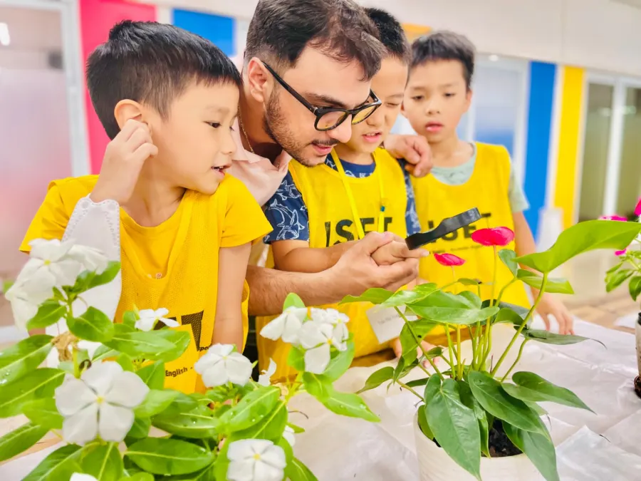 Trung Tâm Tiếng Anh ISET Inspire - Phương Liệt