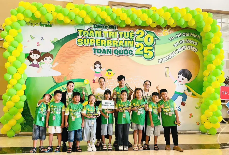 Trung tâm Toán trí tuệ Superbrain Đinh Đức Thiện
