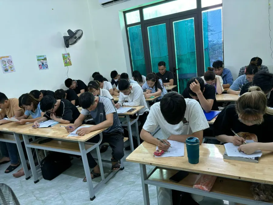 Trung Tâm Tiếng Hàn EPS - Topik