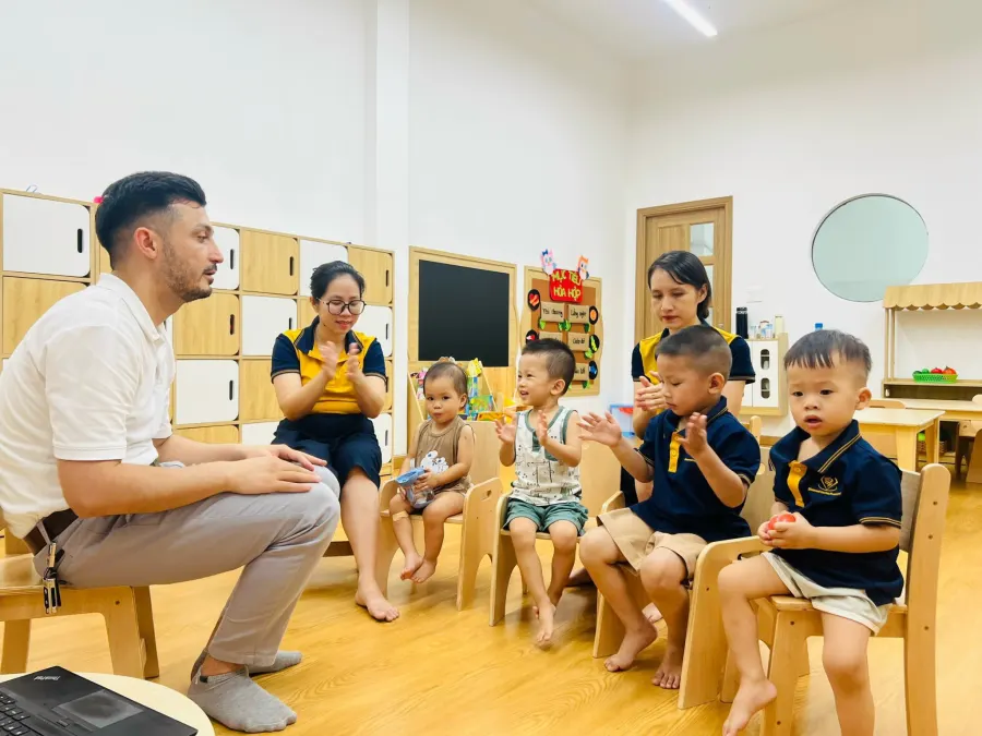 Trường Mầm non Vườn Kim Cương (Diamond Garden Preschool)