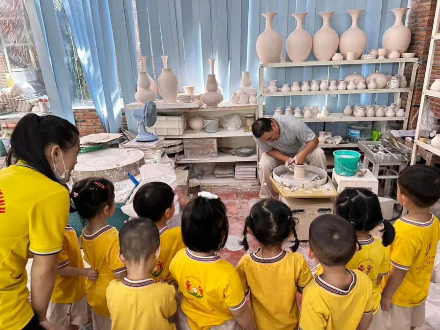 Trường Mầm Non Hoa Bình Minh