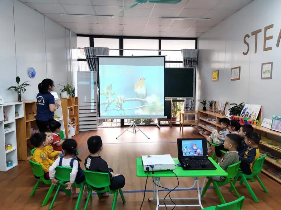 Trường Mầm Non Little Hands (Bàn Tay Nhỏ)