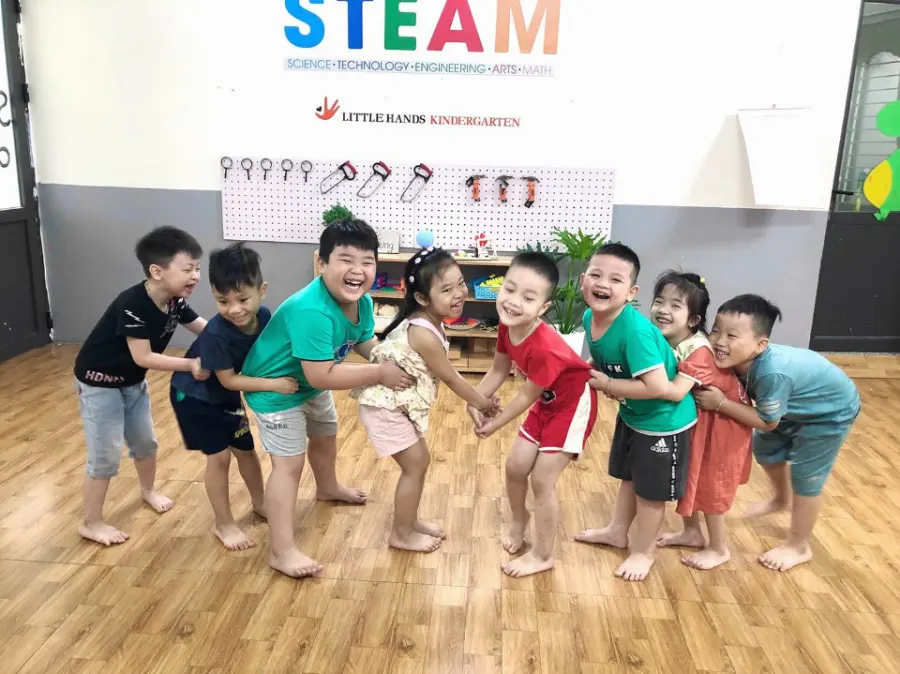 Trường Mầm Non Little Hands (Bàn Tay Nhỏ)