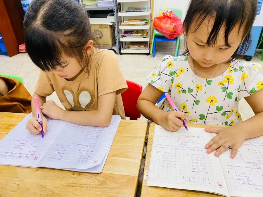 Trung Tâm Phát Triển Kĩ Năng Tiền Tiểu Học - Tiểu Học Happy Smile Mỹ Đình