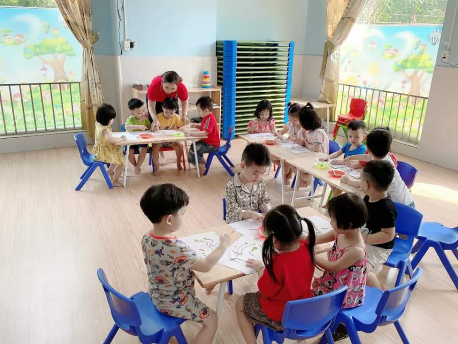 Mầm Non Tô Ký