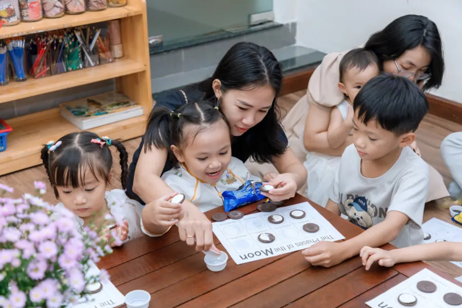 Mầm Non Song Ngữ Hoa Sen Nhỏ (Little Lotus Kindergarten) - Phường 4