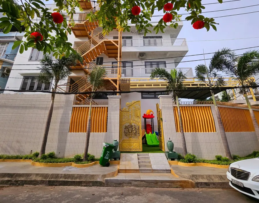 Mầm Non Nâu Nâu (Nau Nau Academy Kindergarten)