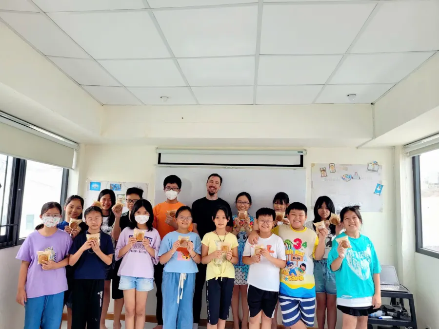 Trung Tâm Anh Ngữ Em Là Ngôi Sao Nhỏ (The Littlestar Center) - Phường 6, Bình Thạnh