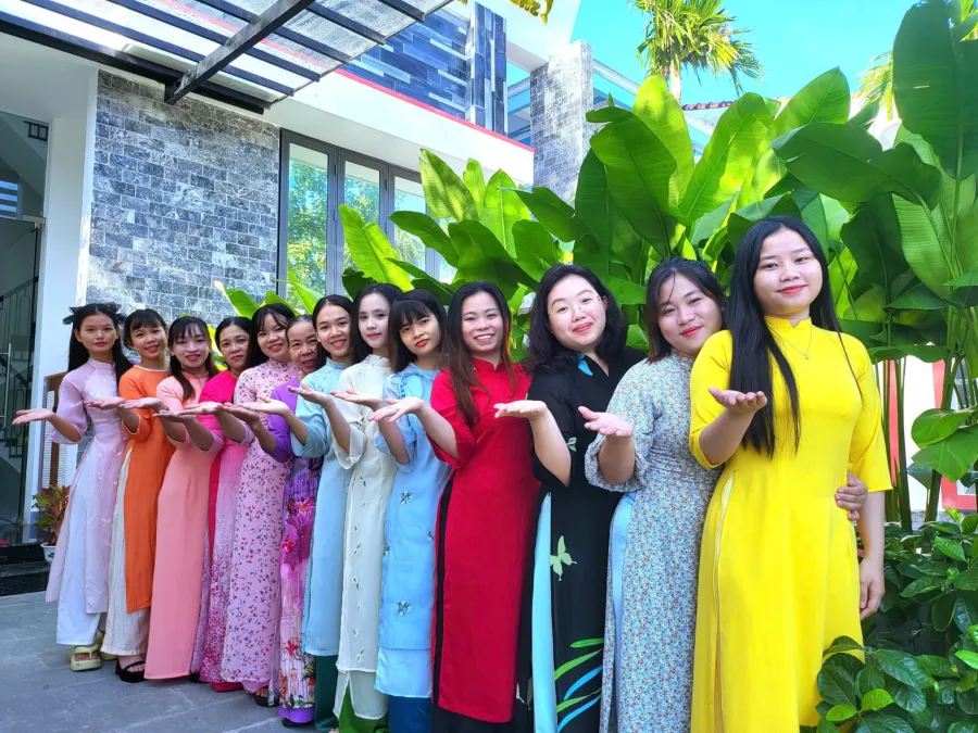 Trung tâm Giáo Dục Trẻ Tự Kỷ, Chậm Nói Hội An Dolphin52Hz