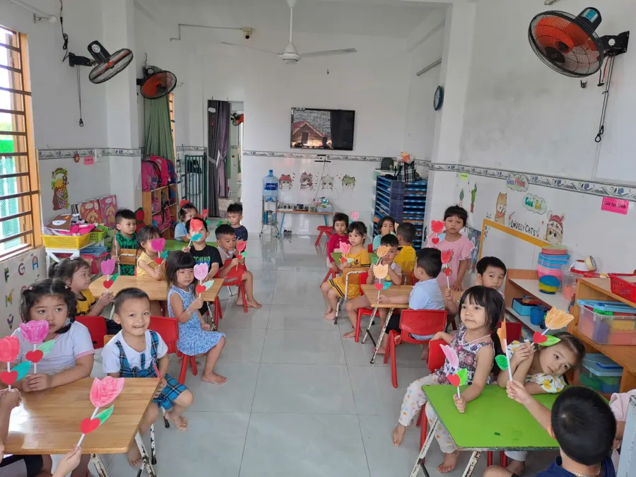 Mẫu Giáo Mầm Non Việt